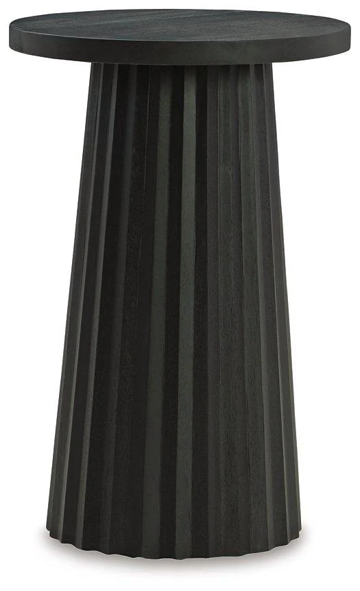 Ceilby Accent Table - Image 6