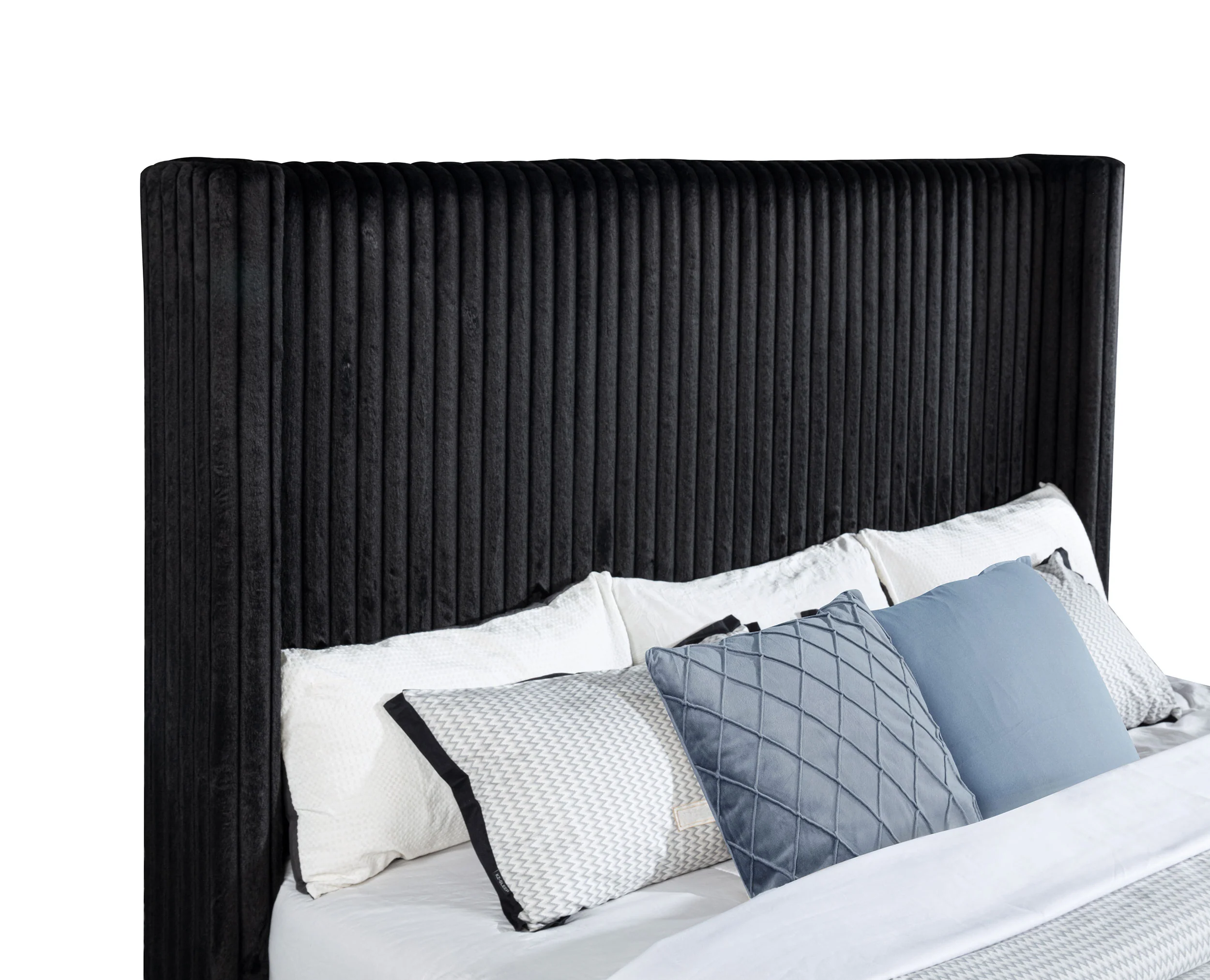 Centergrove Wingback TV Bed - Image 23
