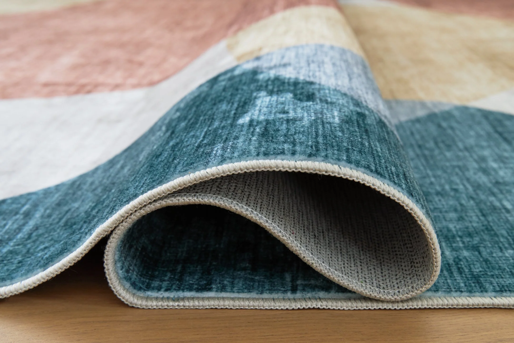 Chanleigh Washable 7'6" x 9'6" Area Rug - Image 4