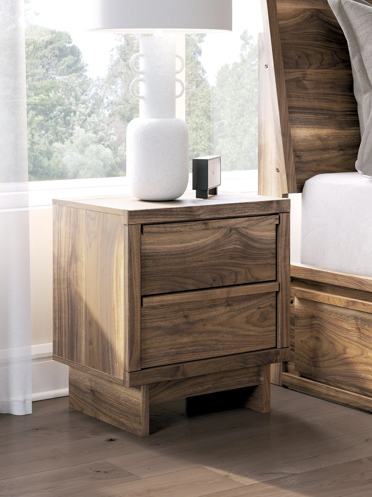 Chirason Nightstand - Image 2