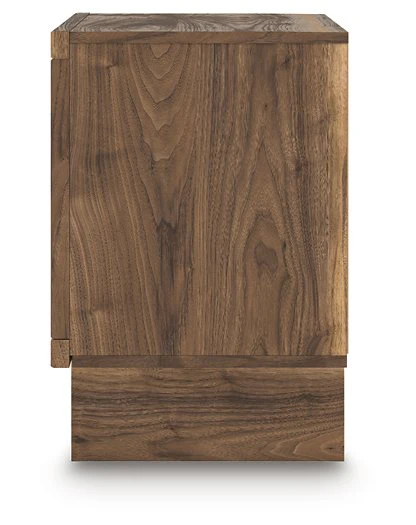 Chirason Nightstand - Image 7