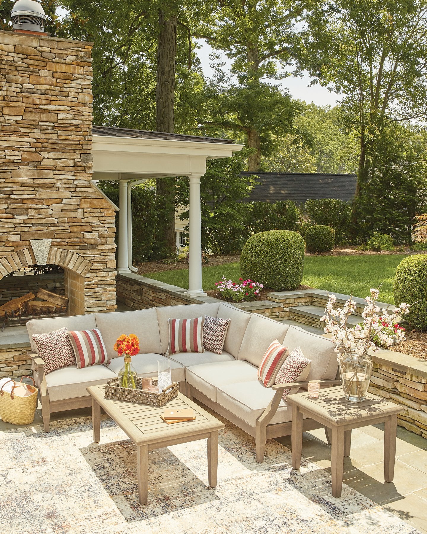 Clare View Outdoor Sectional - Image 4