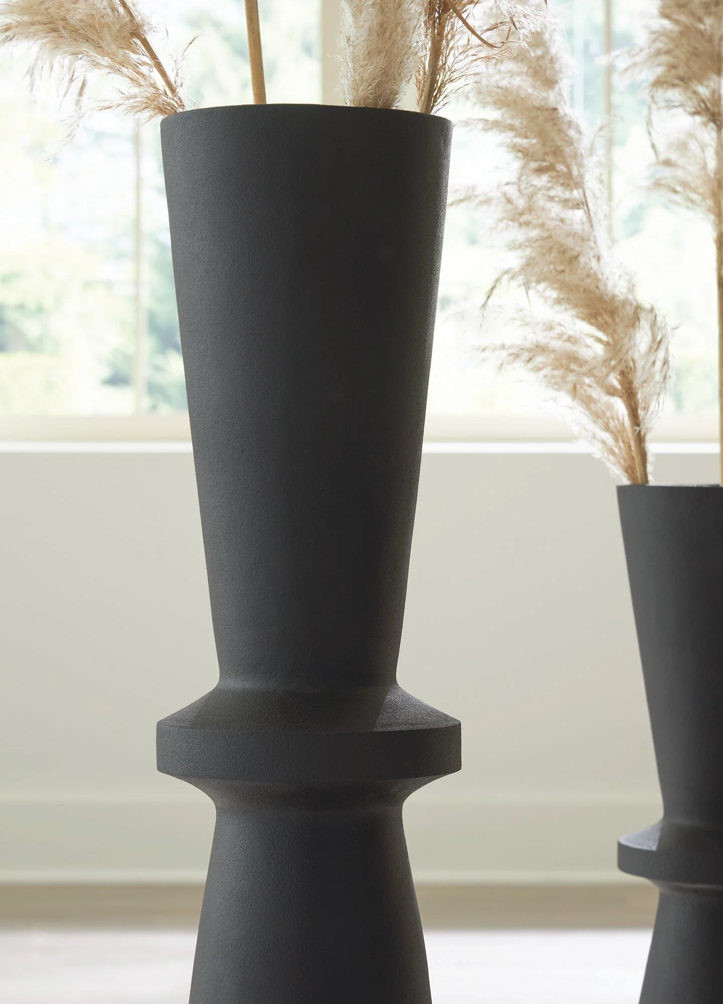 Collisten Vase - Image 10
