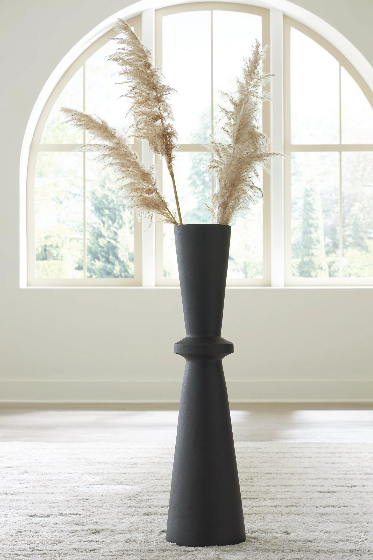 Collisten Vase - Image 8
