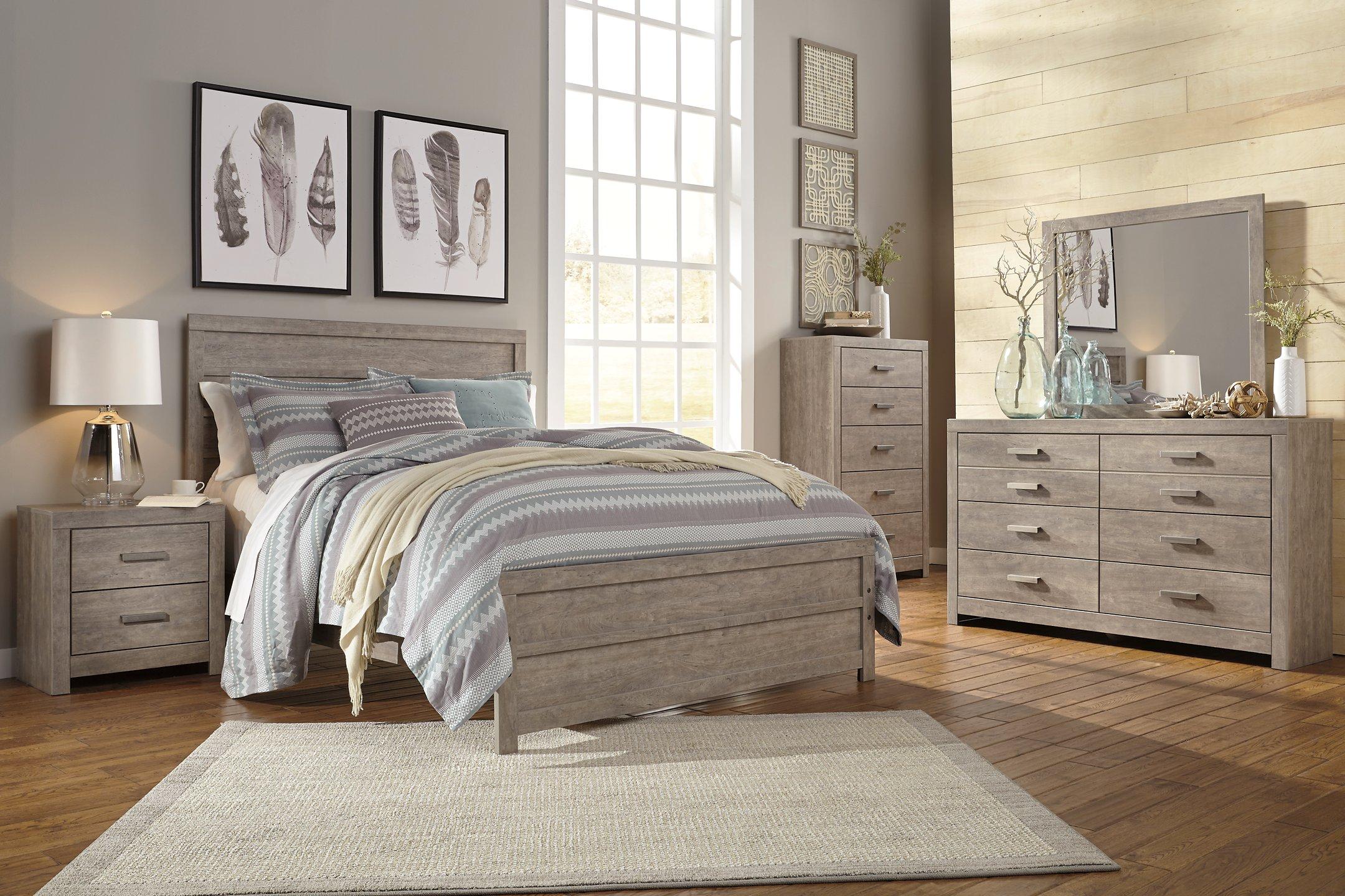 Culverbach Nightstand - Image 9