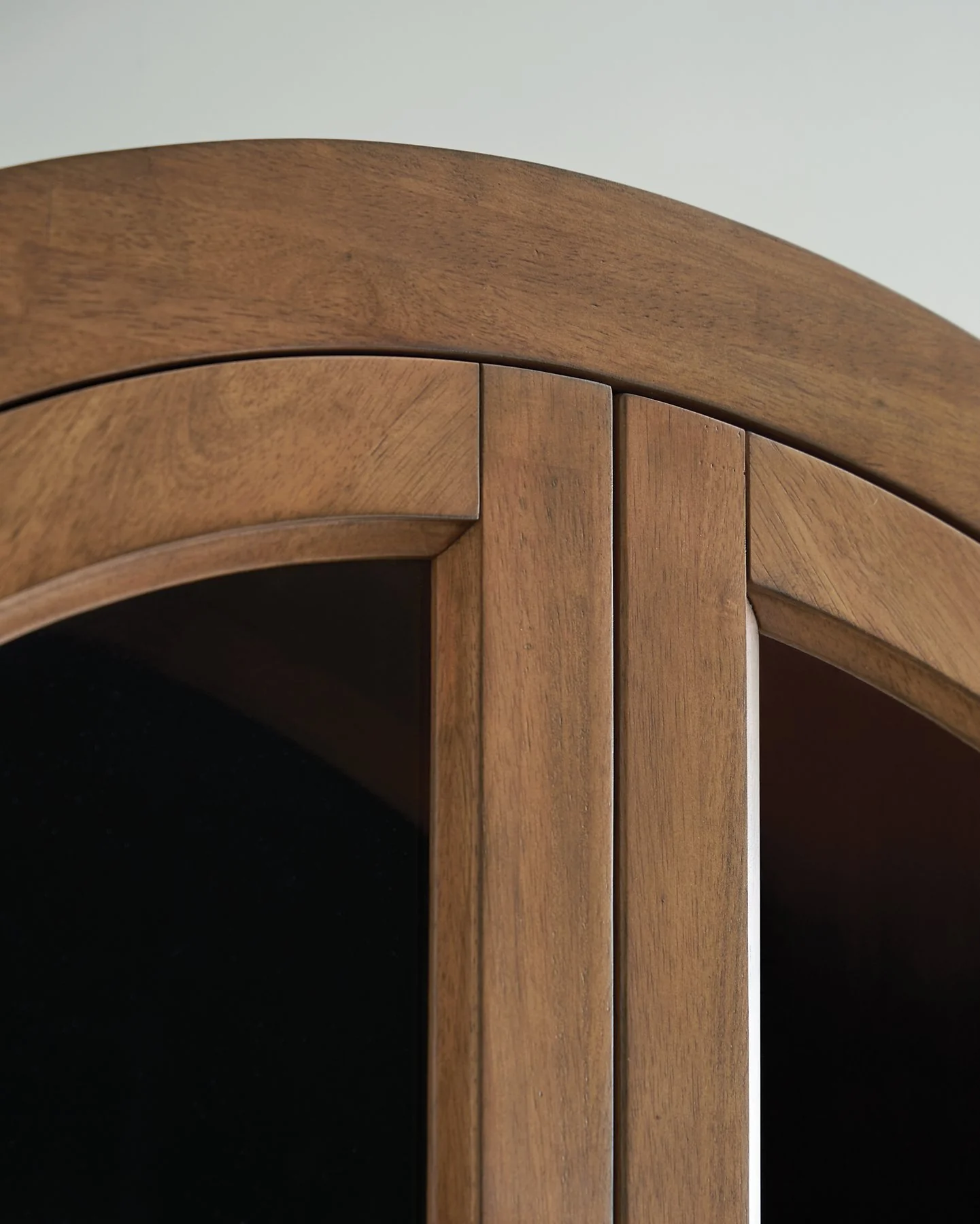 Dagandale Accent Cabinet - Image 20