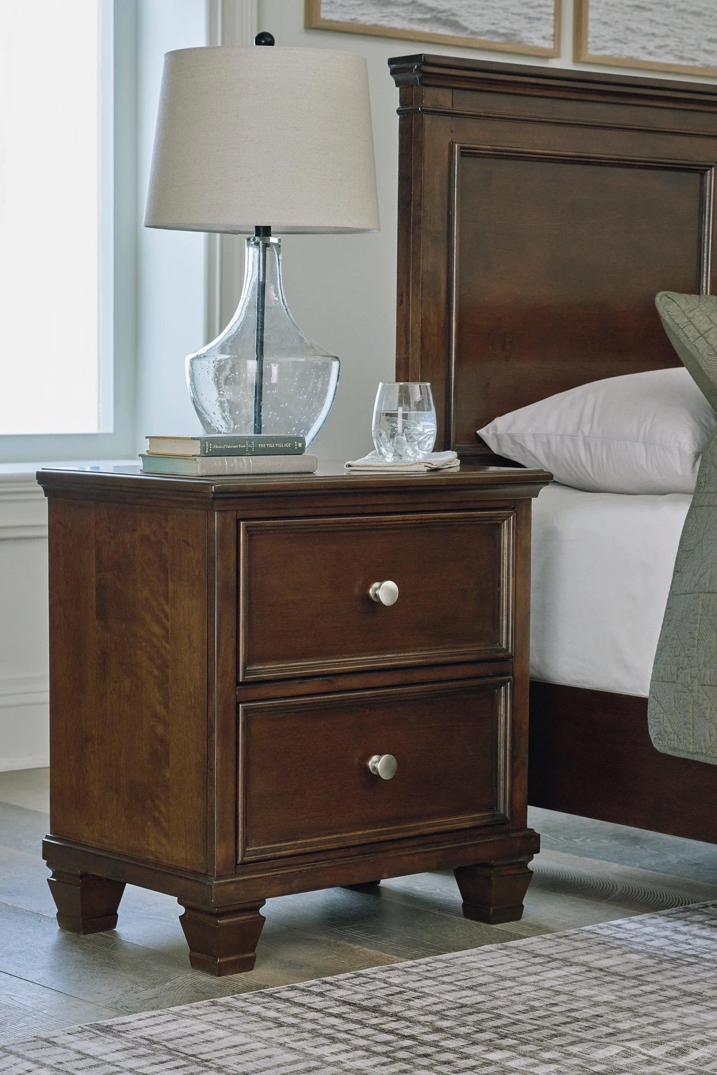Danabrin Nightstand - Image 2