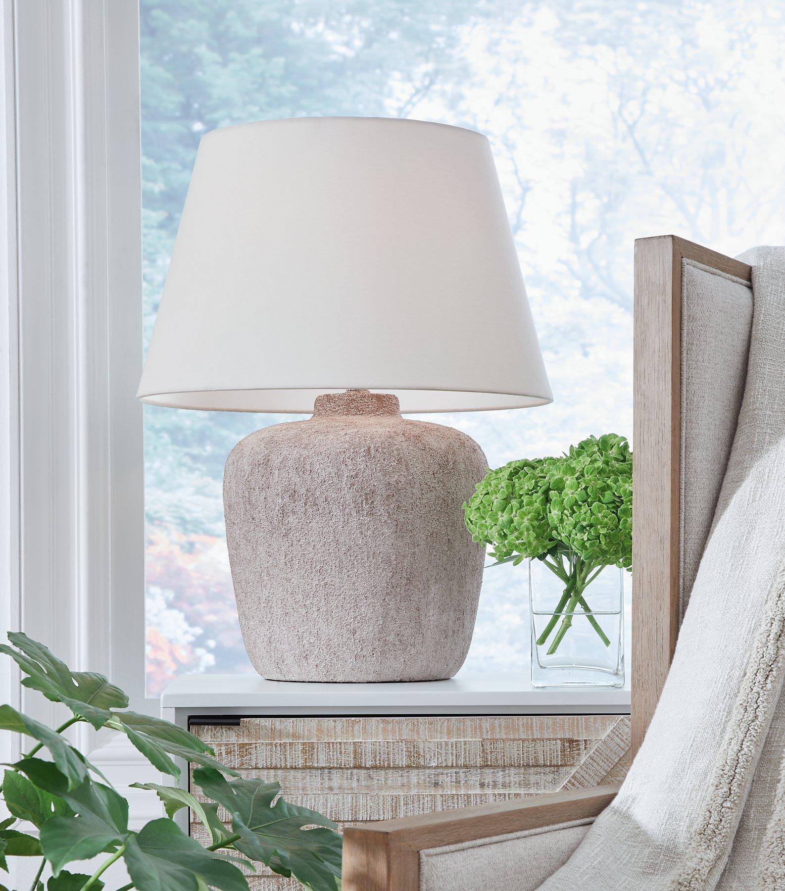 Danry Table Lamp - Image 2