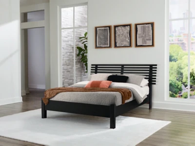 Danziar Queen Slat Bed - Image 13