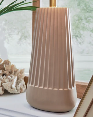 Dellner Table Lamp - Image 5