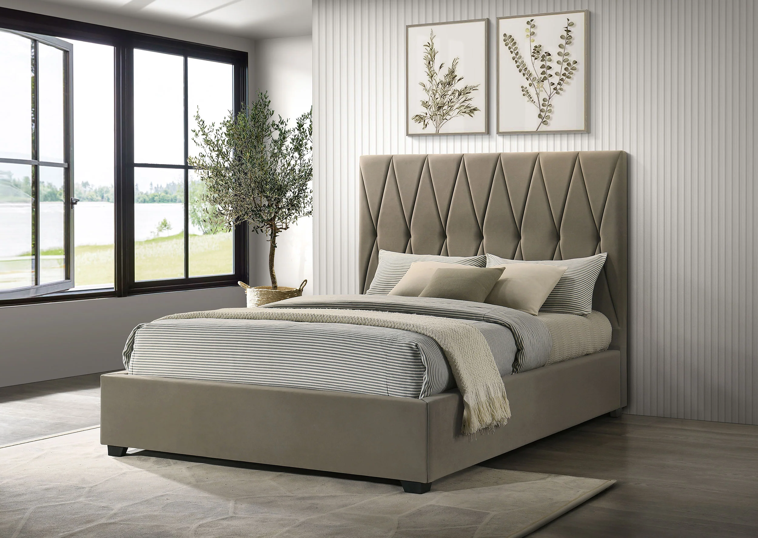 Delsea Panel Platform Bed - Image 2