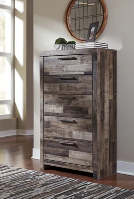 Derekson Chest of Drawers - Image 6