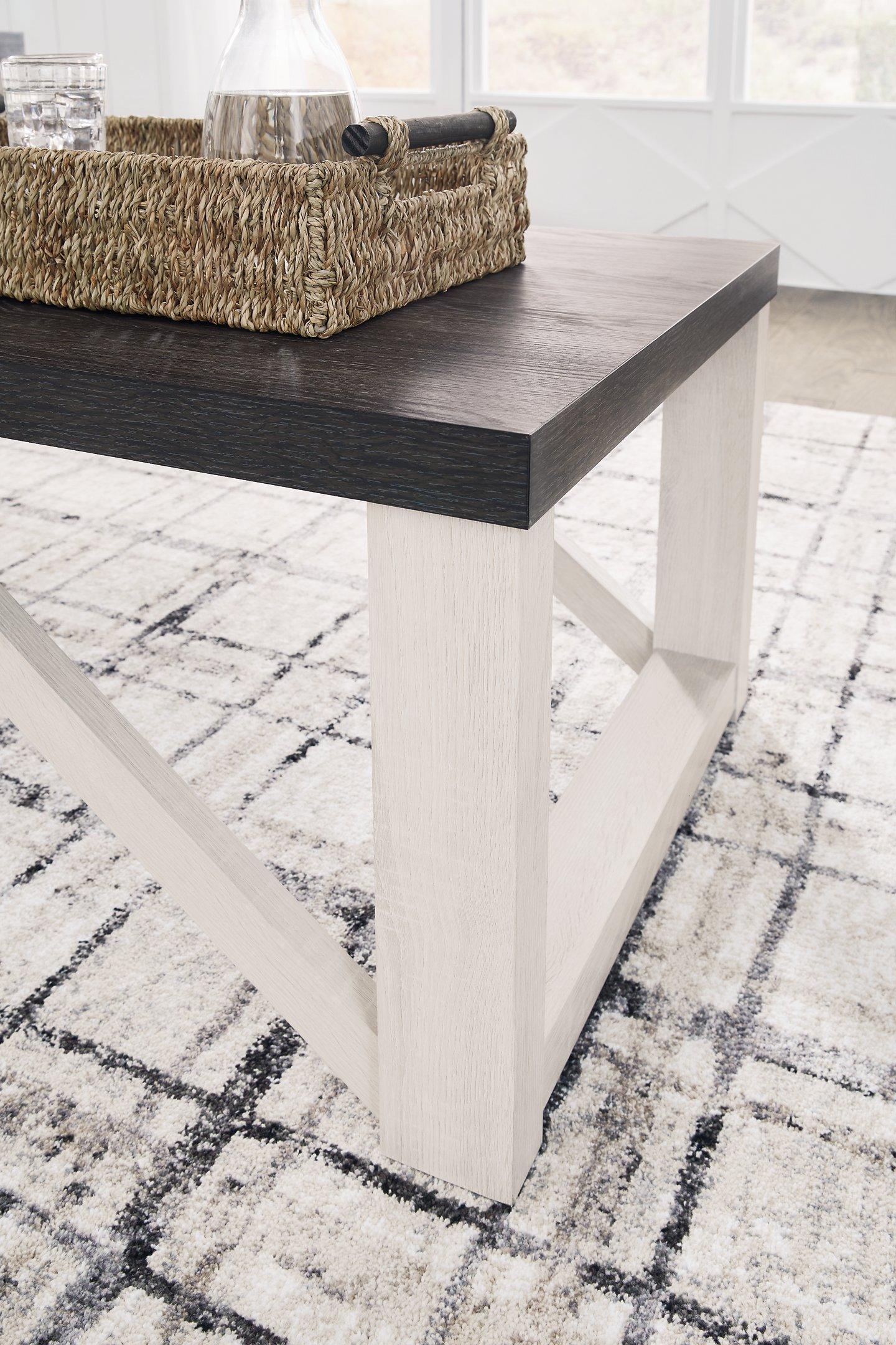 Dorrinson Table (Set of 3) - Image 4