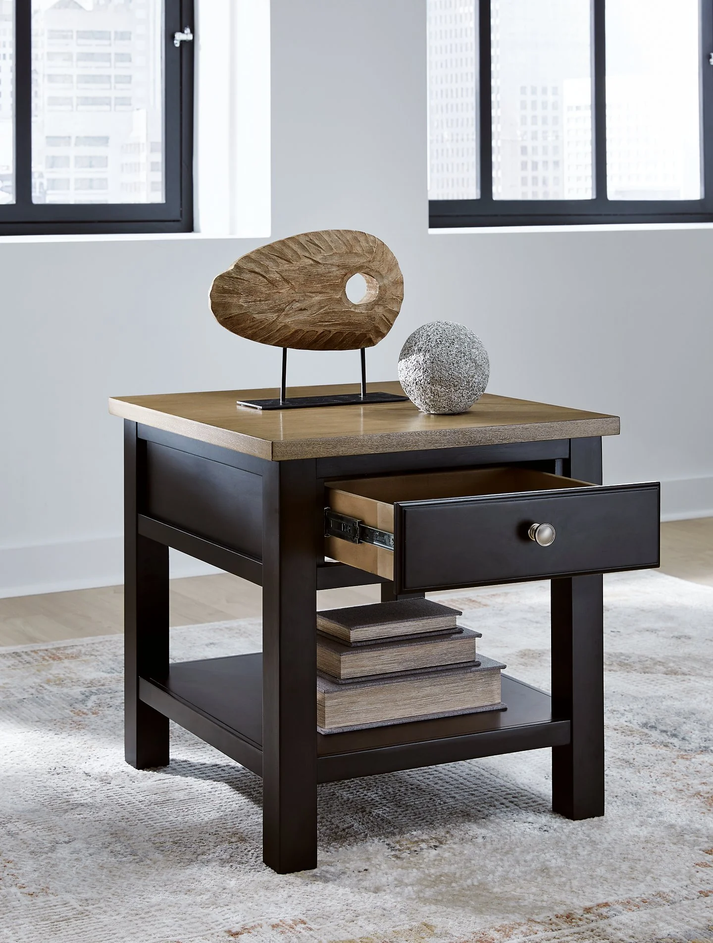 Drazmine End Table - Image 8