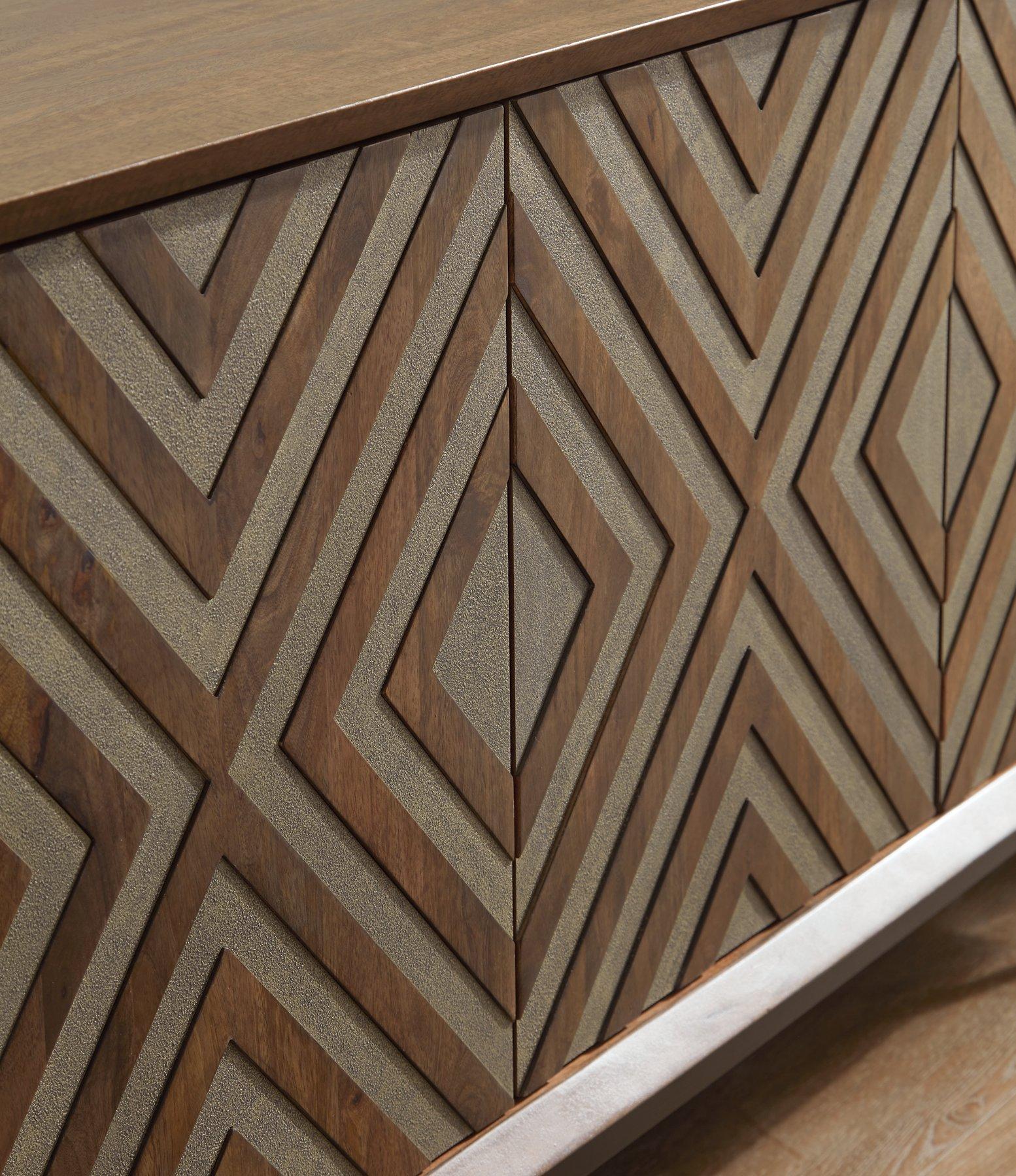 Dreggan Accent Cabinet - Image 7