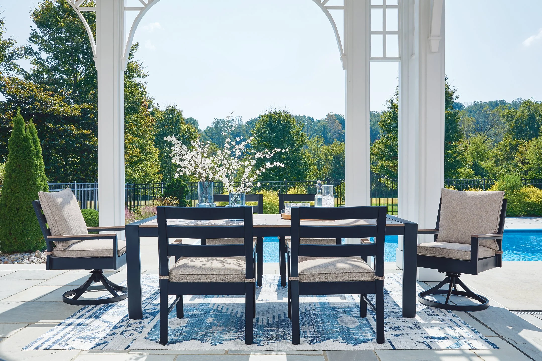 East Beach Outdoor Dining Set - Image 11
