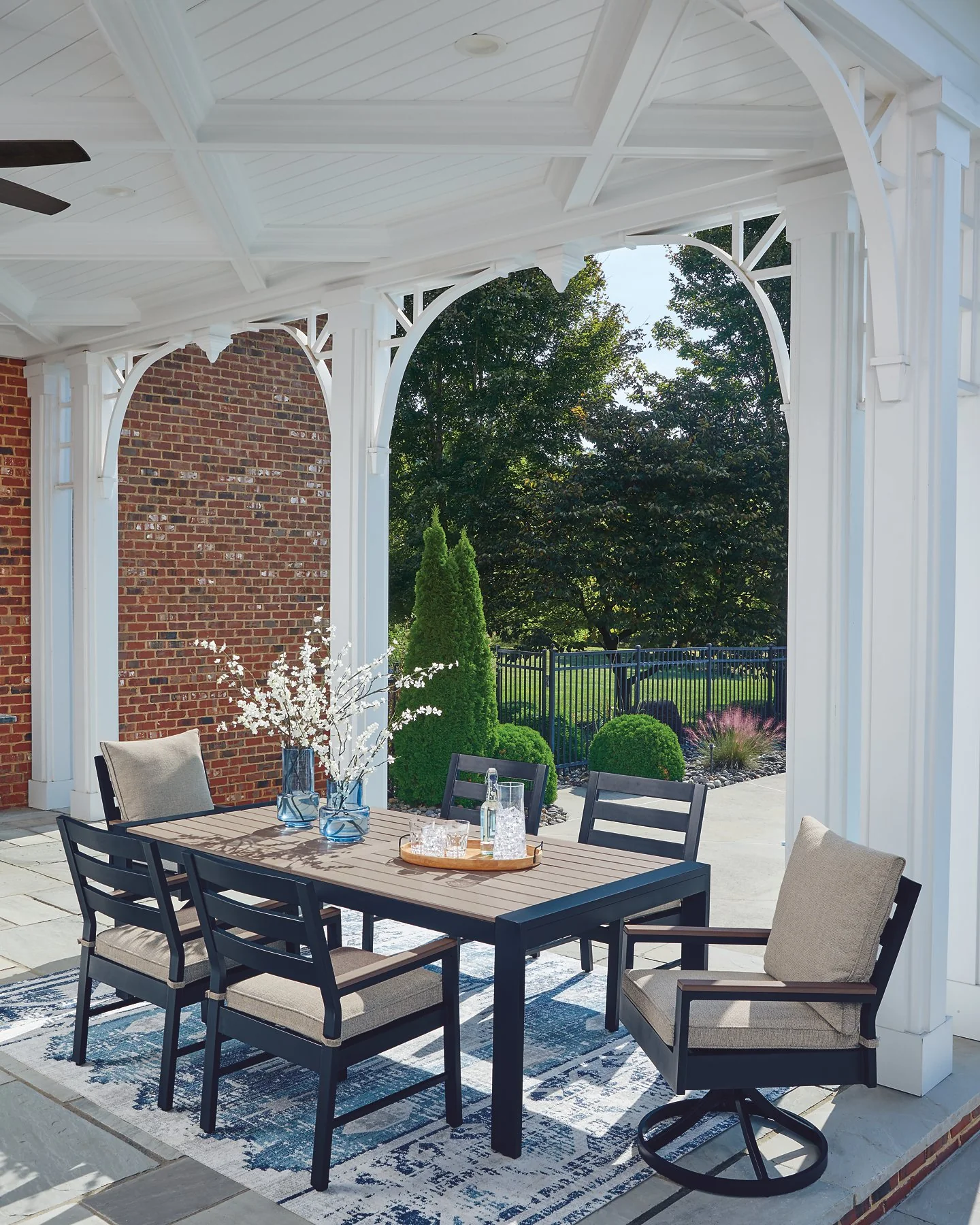 East Beach Outdoor Dining Set - Image 12