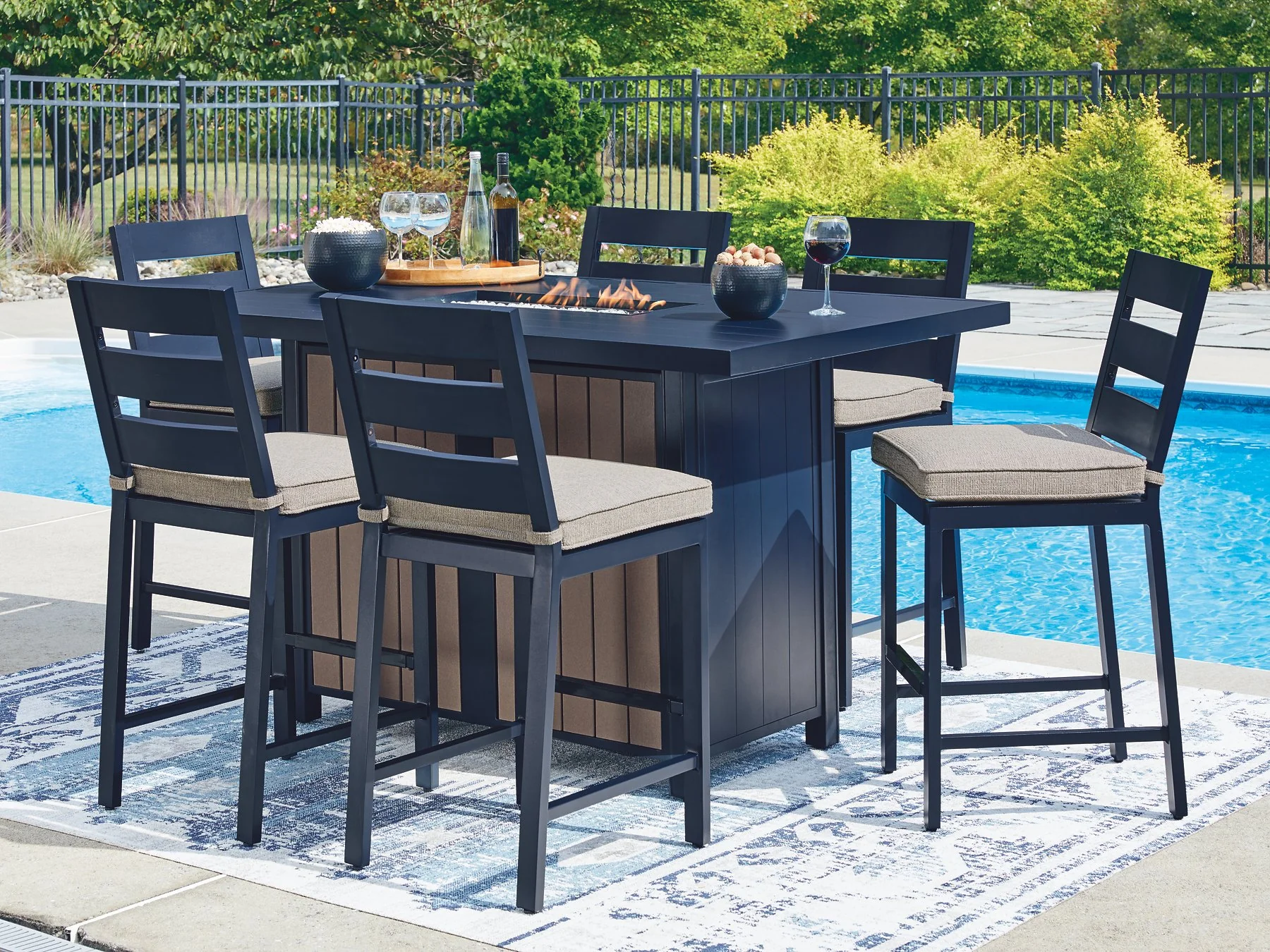 East Beach Outdoor Dining Set - Image 13