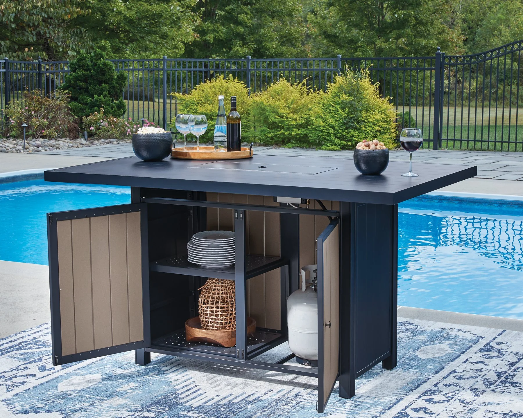 East Beach Outdoor Dining Set - Image 19