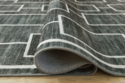Elderland Washable 5' x 7' Area Rug - Image 6
