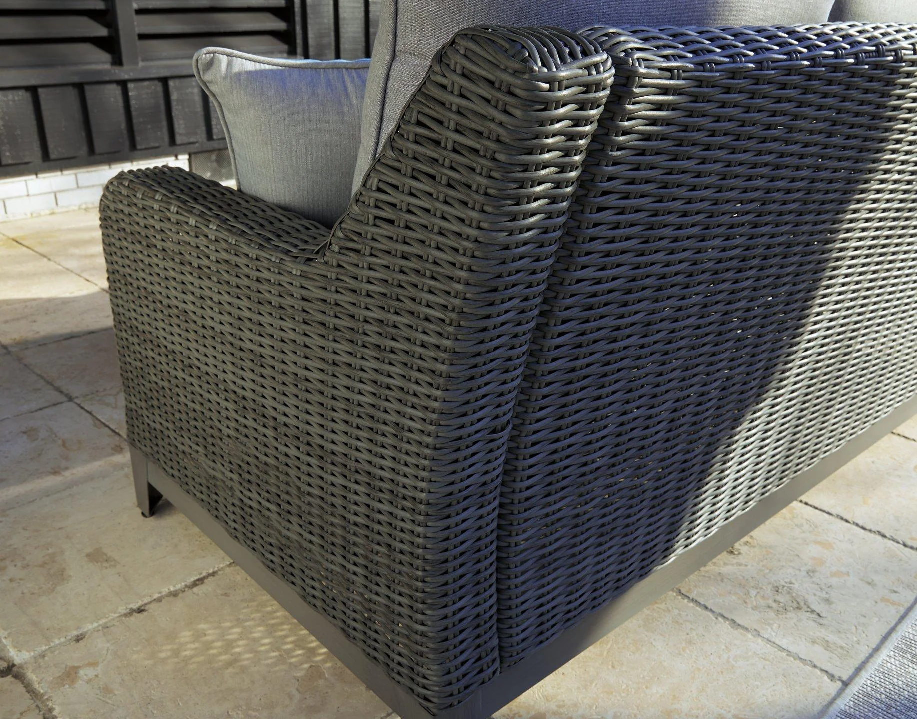 Elite Park Outdoor Loveseat with Cushion - Image 6