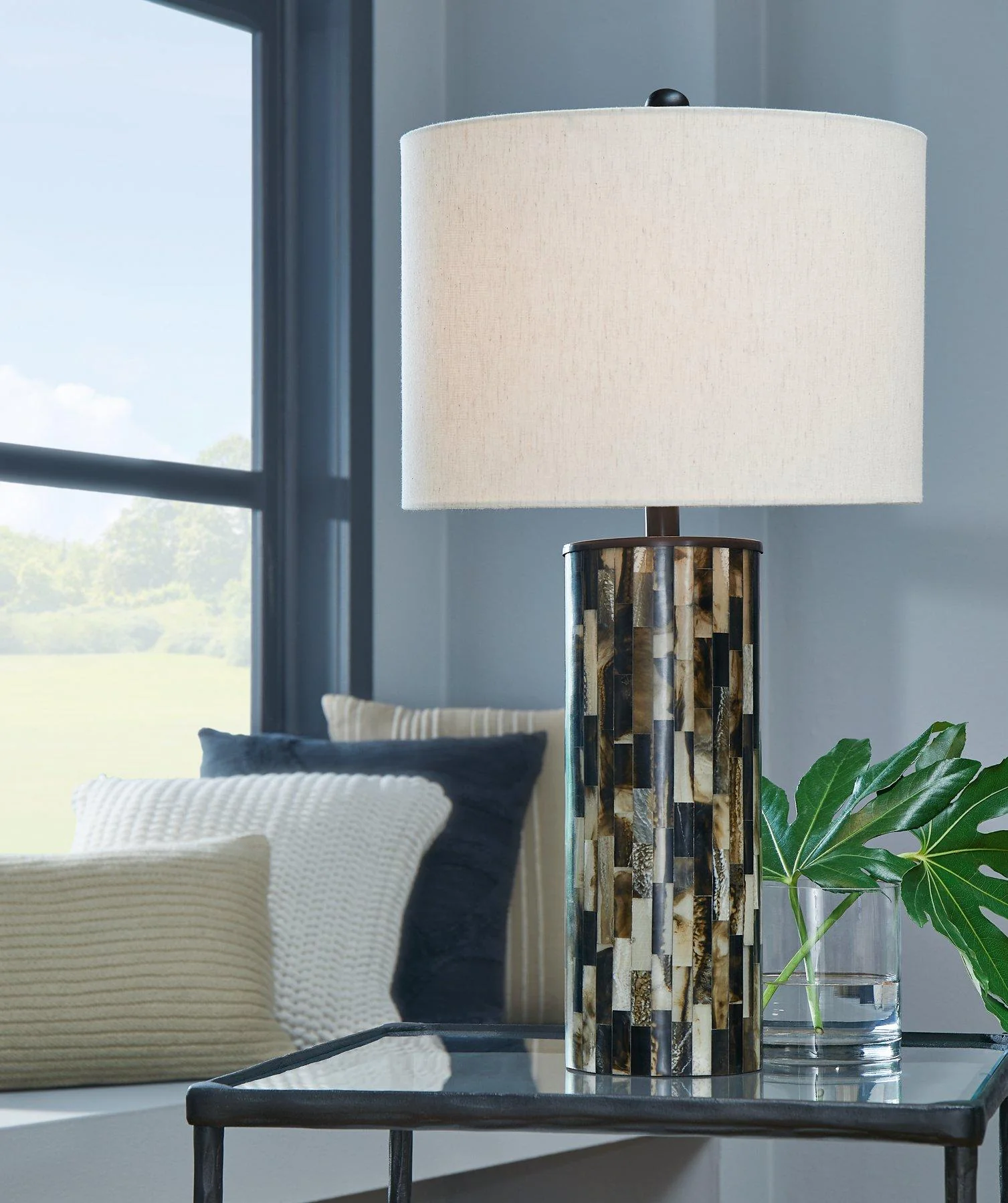 Ellford Table Lamp - Image 2