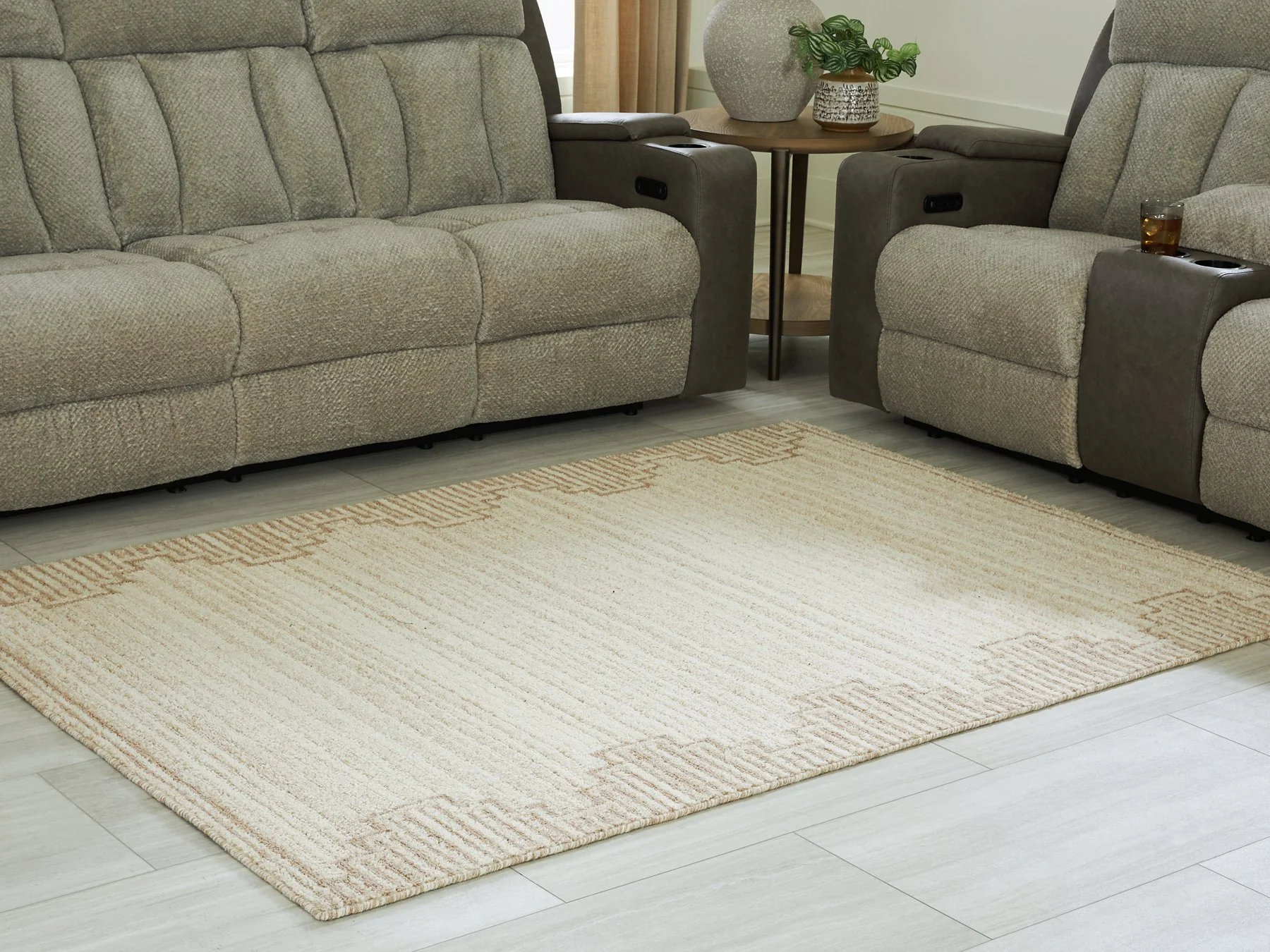 Emorymore Rug - Image 2