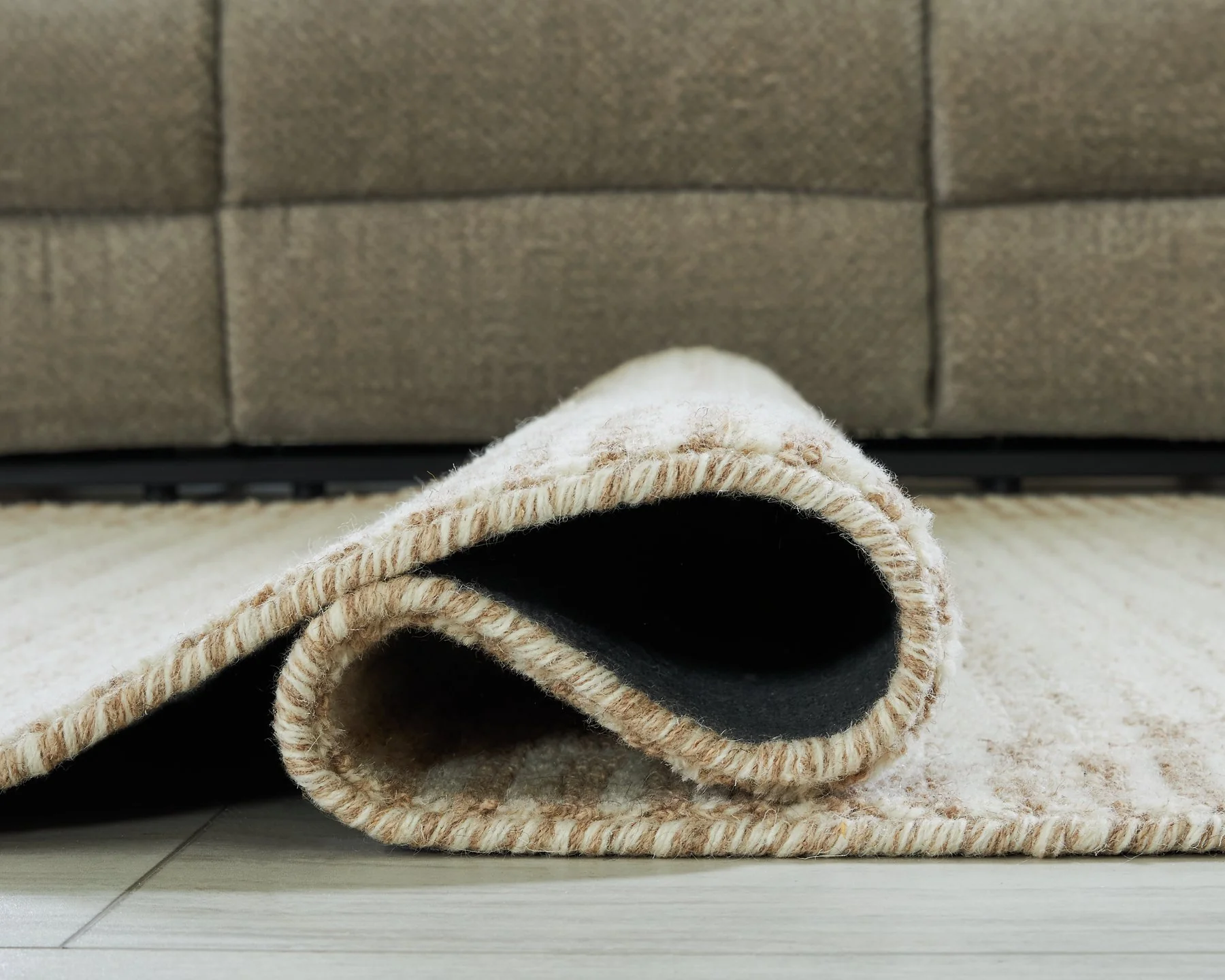 Emorymore Rug - Image 9