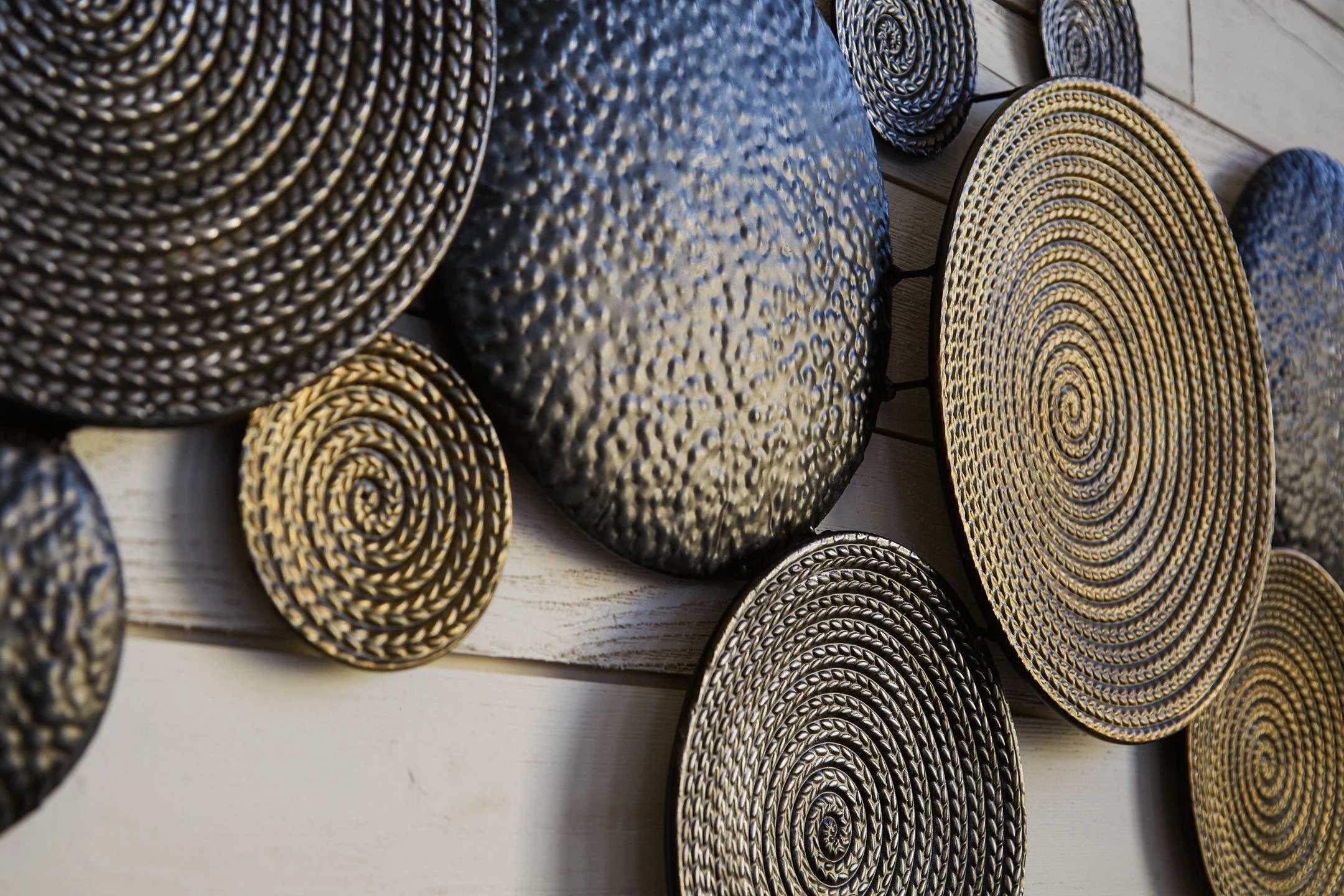 Emsley Wall Decor - Image 4