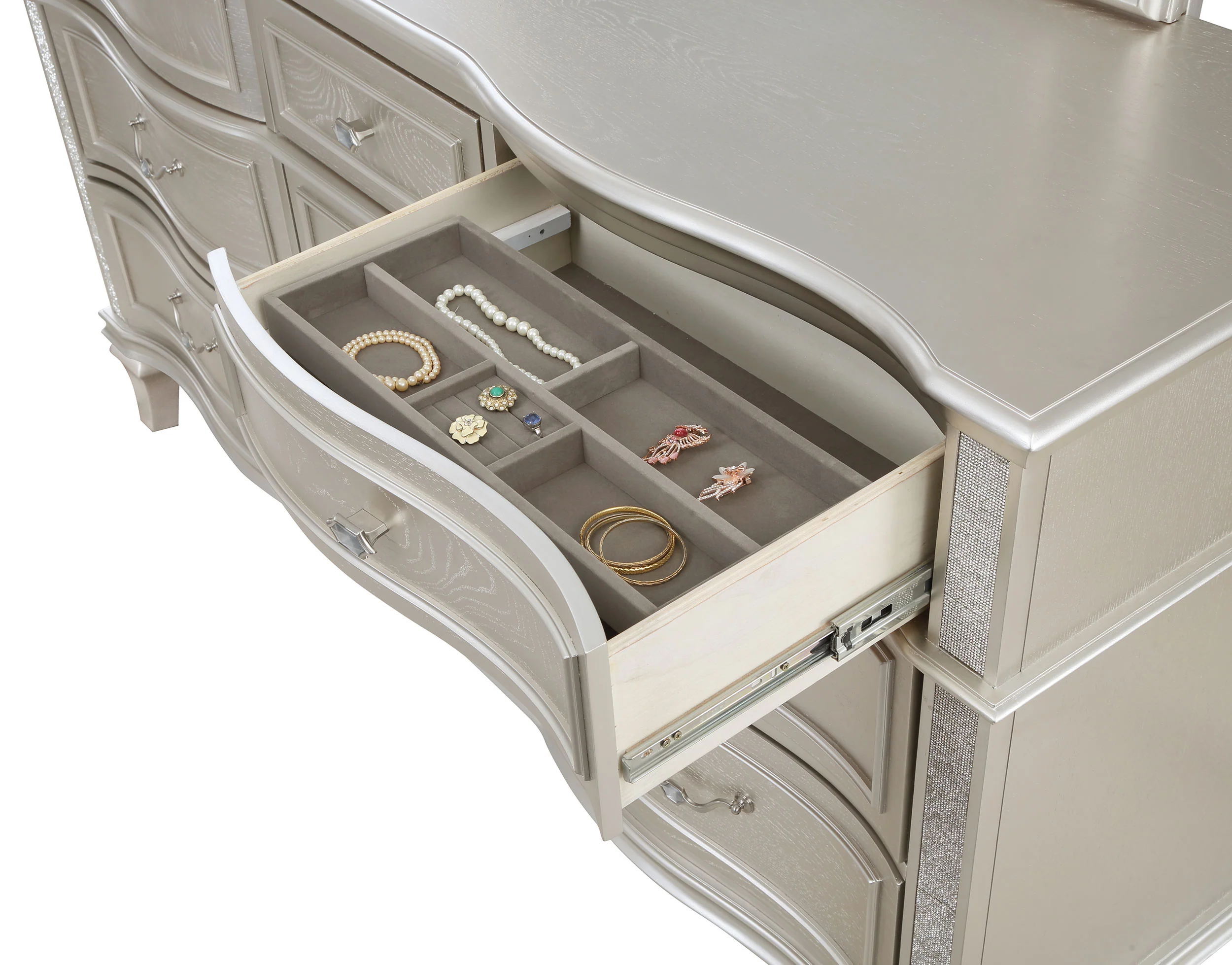 Evangeline Dresser with Mirror - Image 10