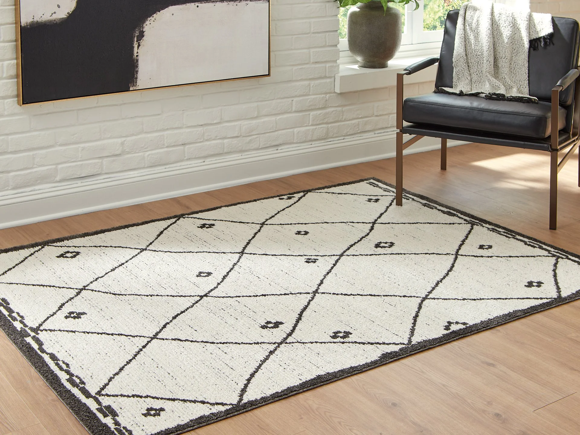 Fenriston Rug - Image 2