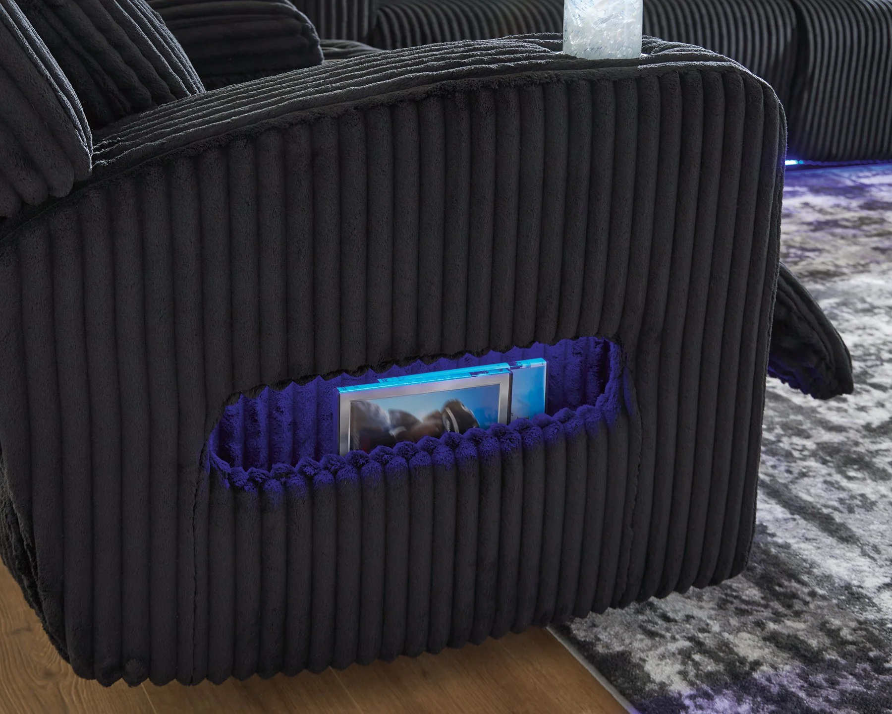Forest Lake Power Recliner - Image 20