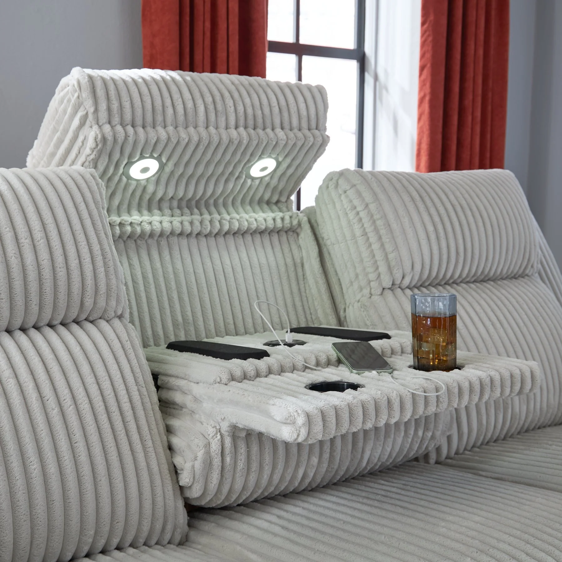 Forest Lake Power Reclining Sofa - Image 9