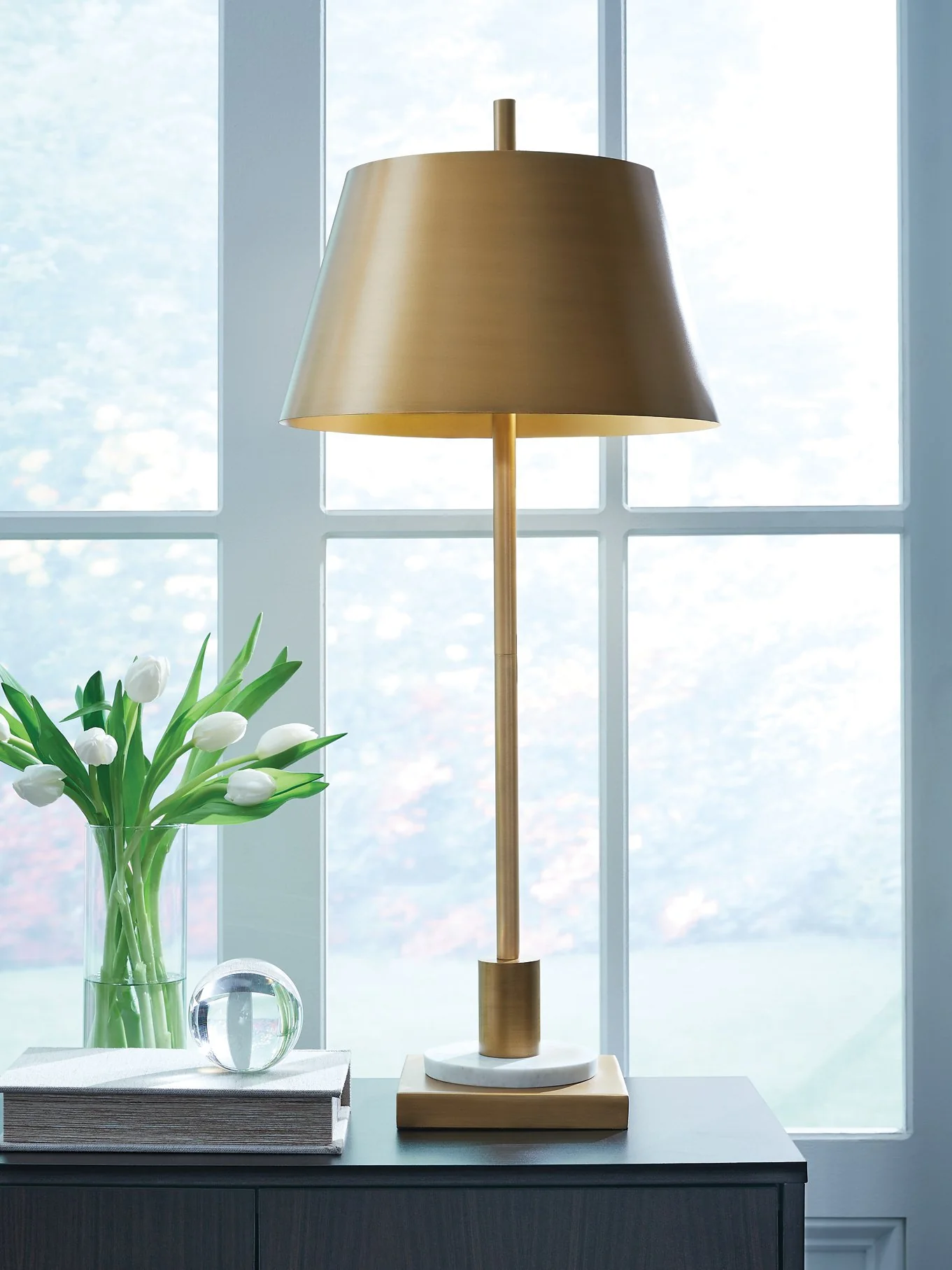 Fritzburn Table Lamp - Image 2