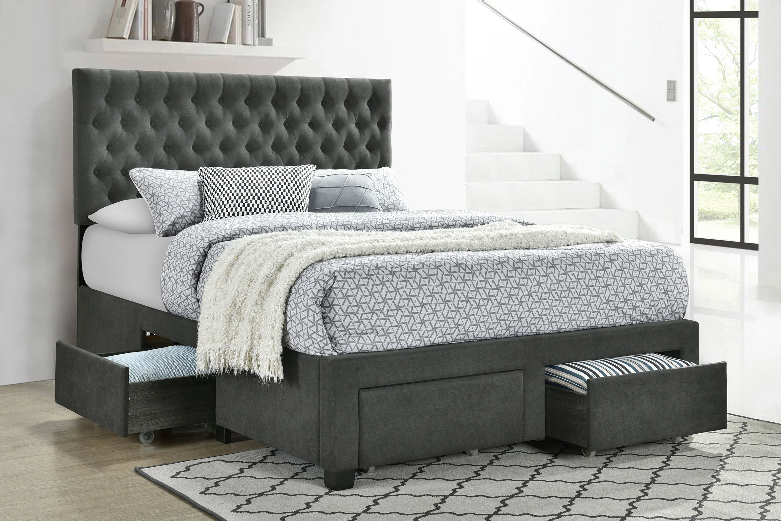 Soledad Panel Platform Storage Bed - Image 5