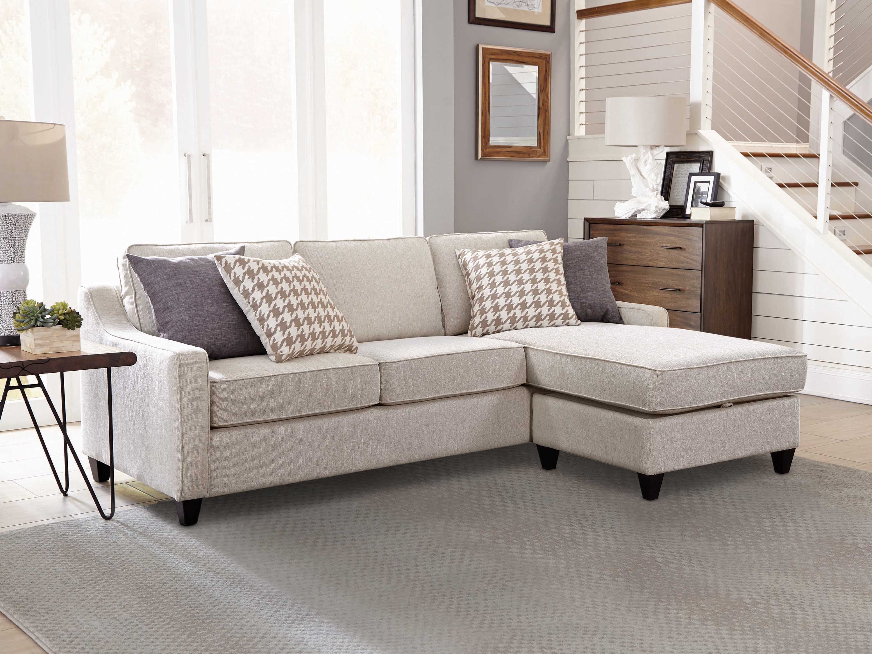 Mcloughlin Sectional Sofa - Image 2