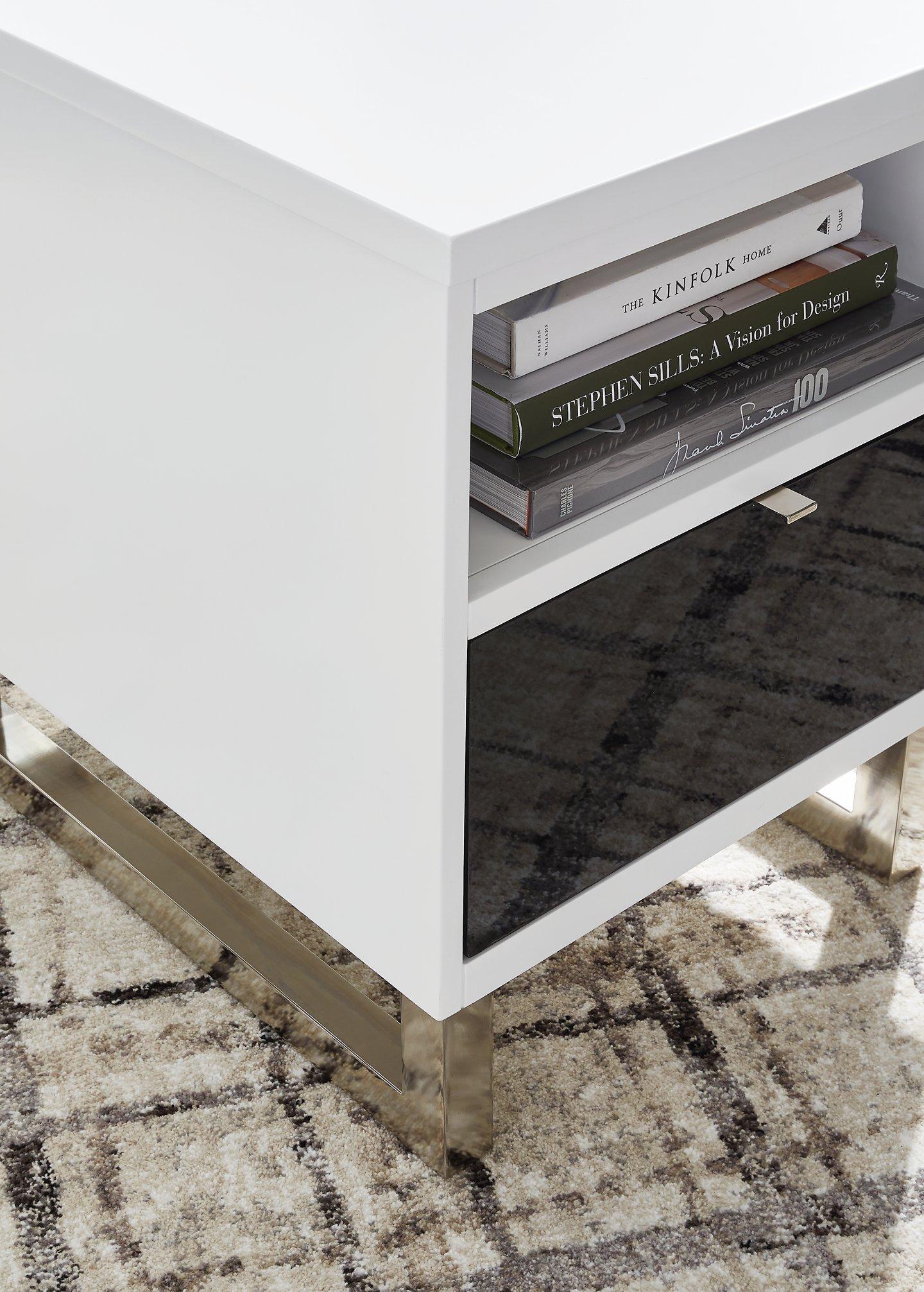 Gardoni Chairside End Table - Image 11