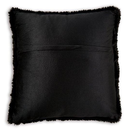 Gariland Pillow (Set of 4) - Image 24