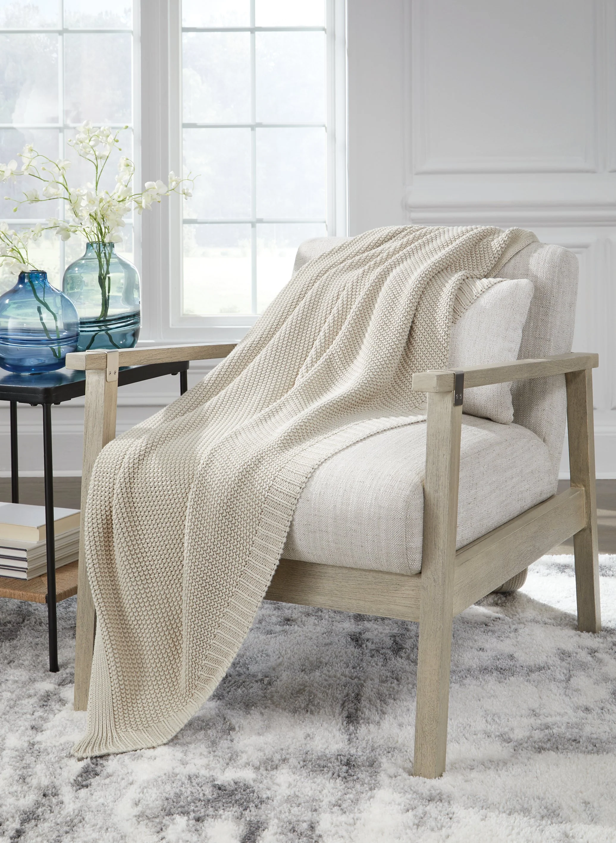 Gayelery Throw - Image 10