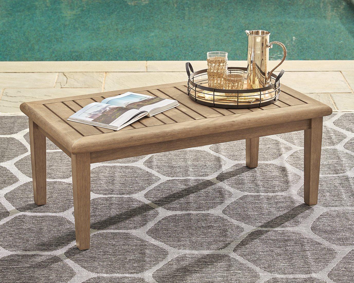 Gerianne Coffee Table - Image 2