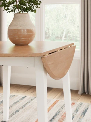 Gesthaven Dining Set - Image 98