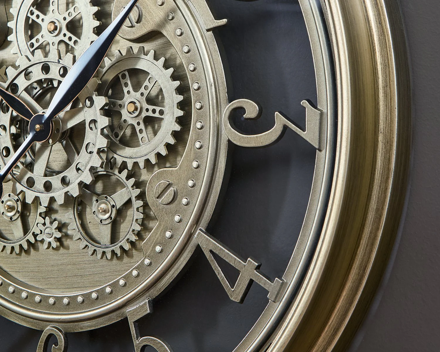 Gilover Wall Clock - Image 5