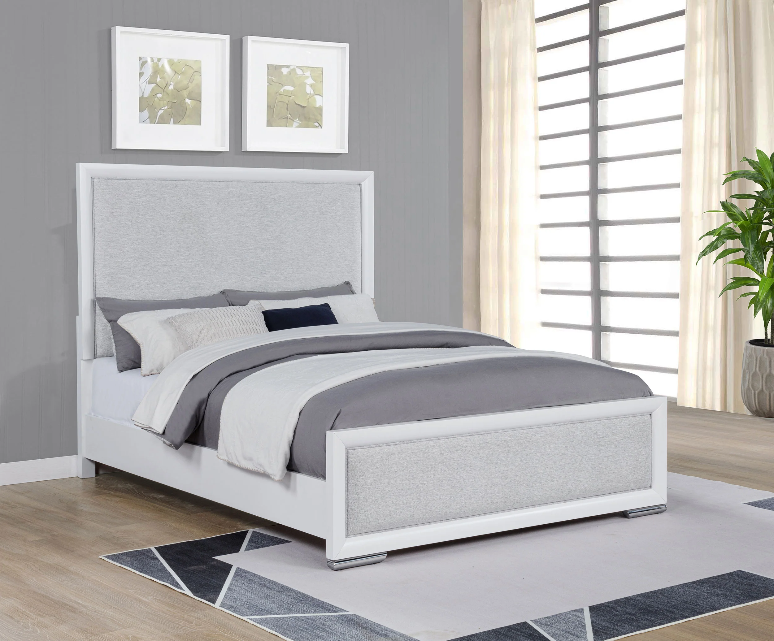Gracemont Panel Bed - Image 2