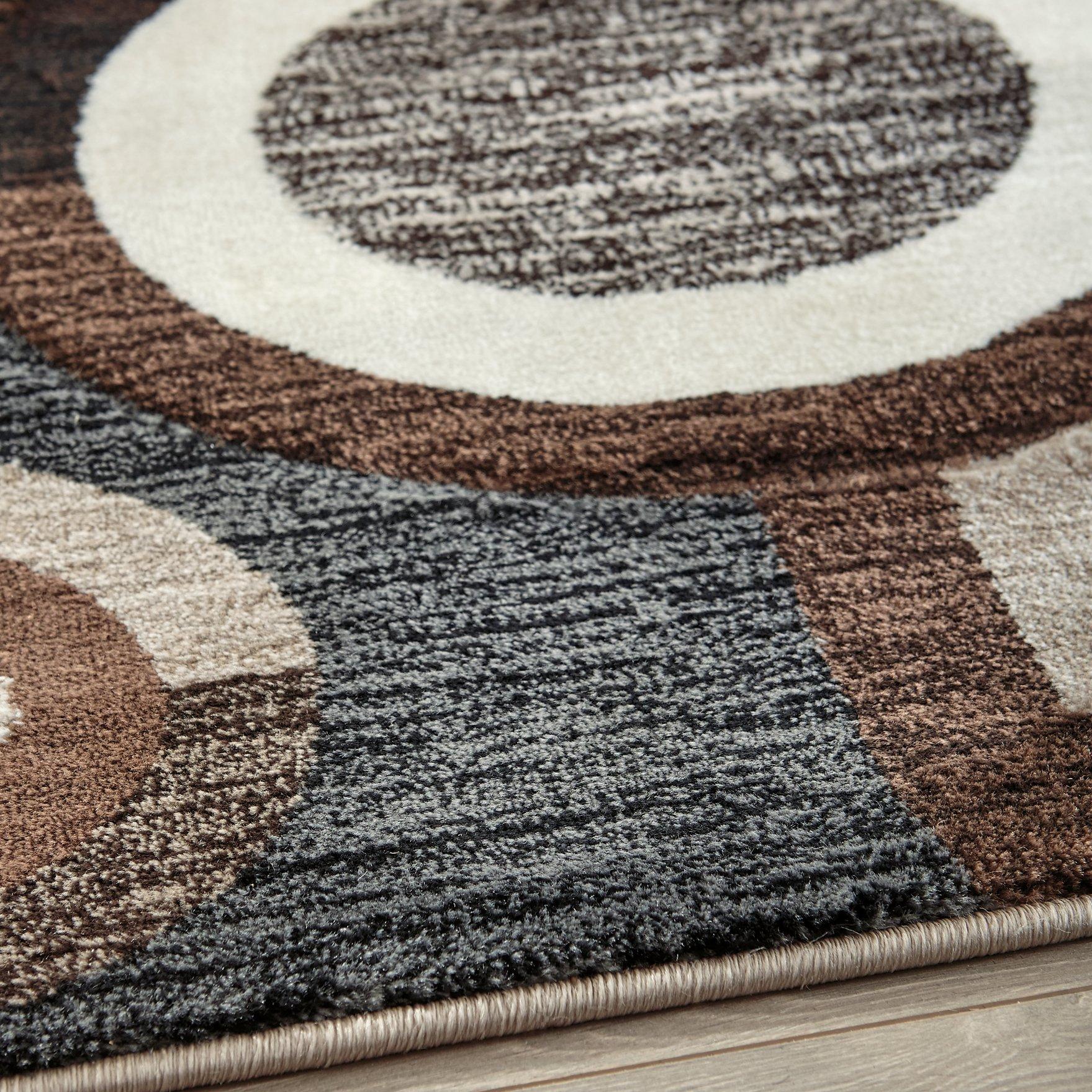 Guintte 5' x 6'7" Rug - Image 5
