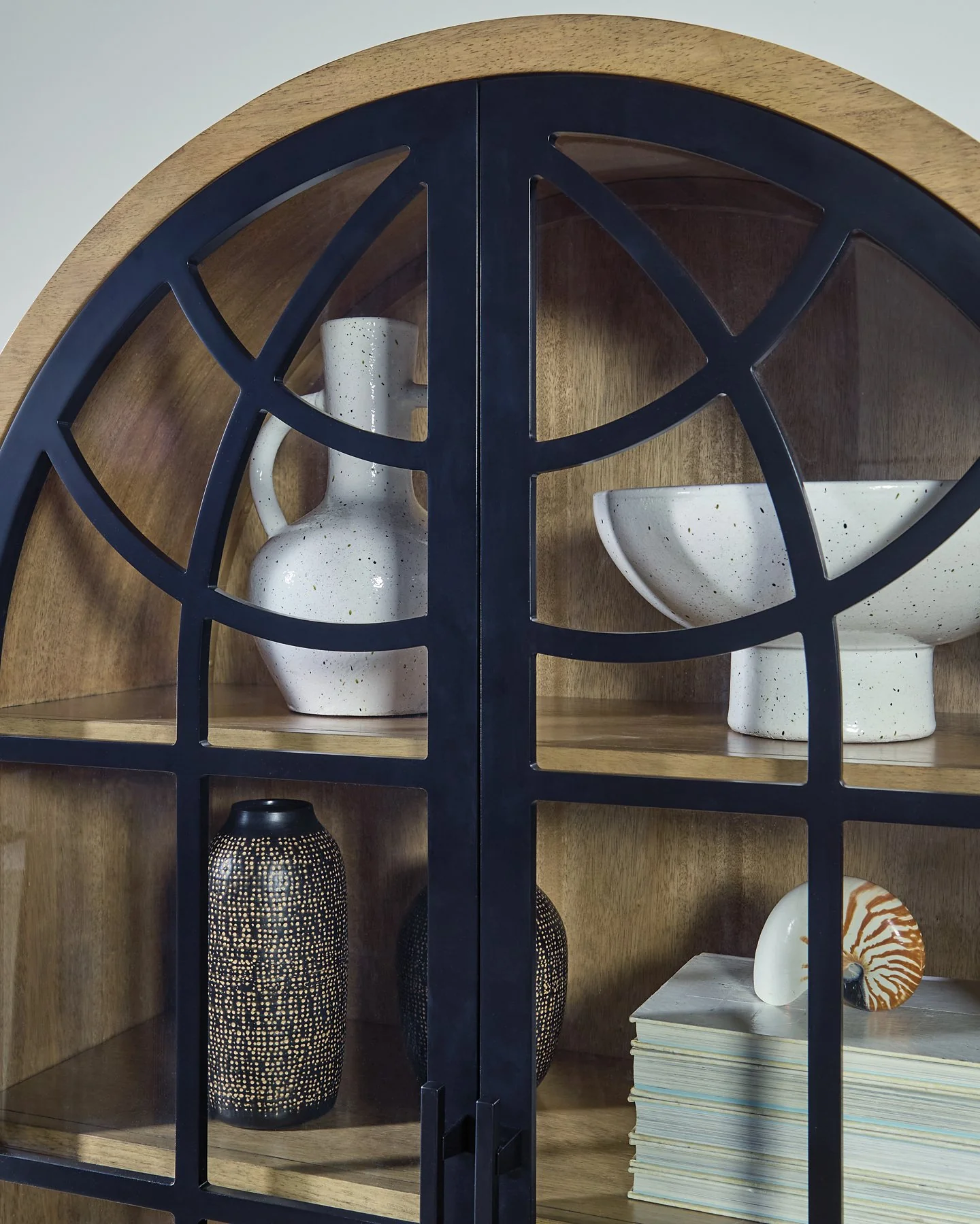 Gwenwich Accent Cabinet - Image 6