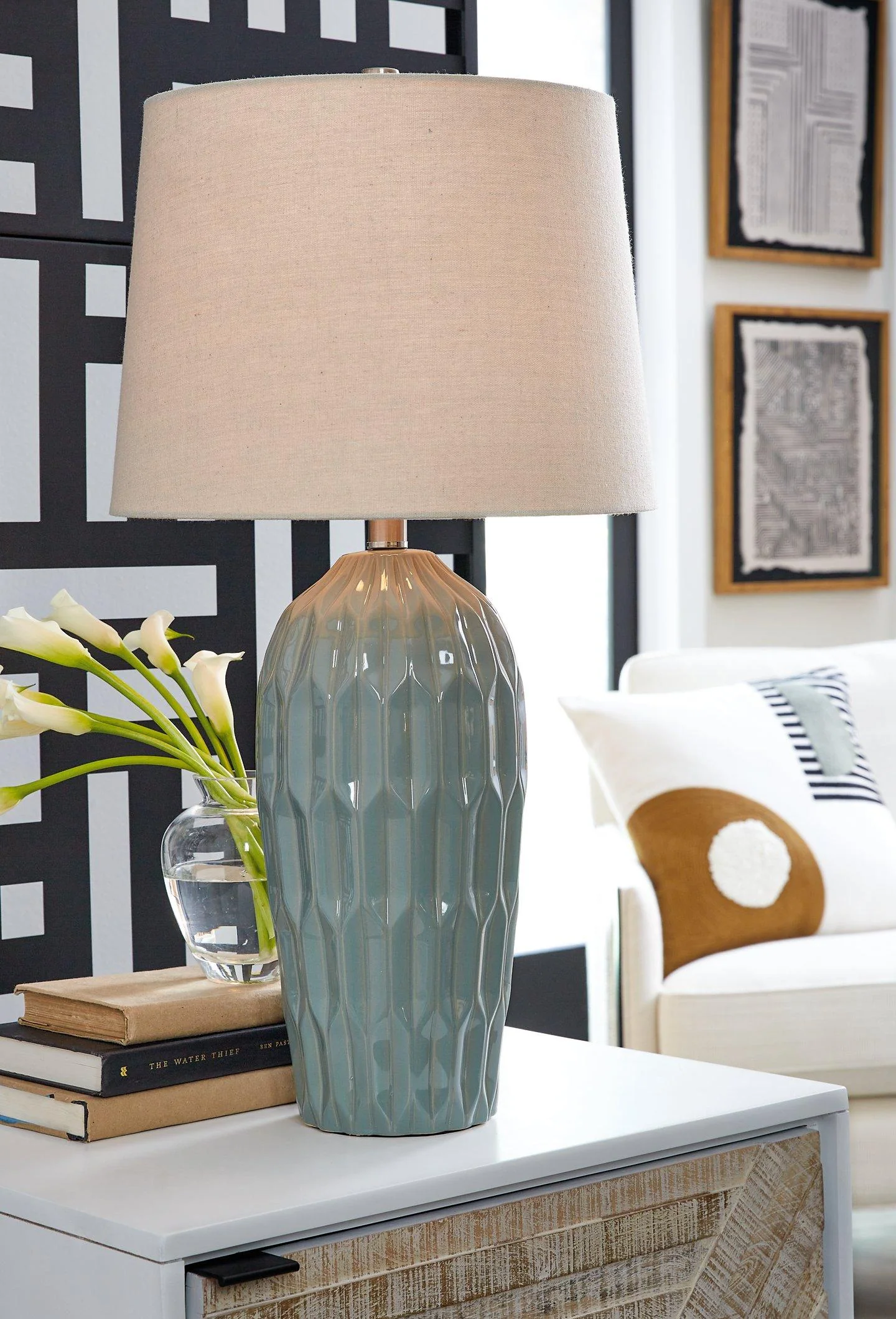 Hadbury Table Lamp (Set of 2) - Image 2