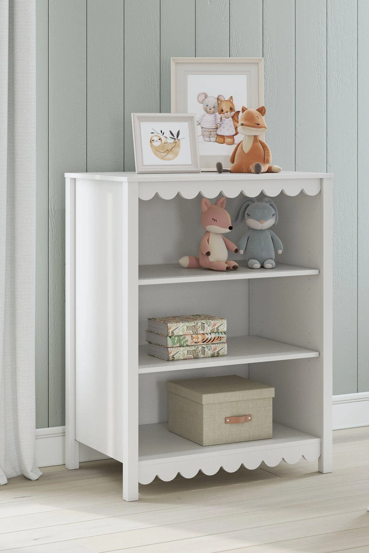 Hallityn Bookcase - Image 2