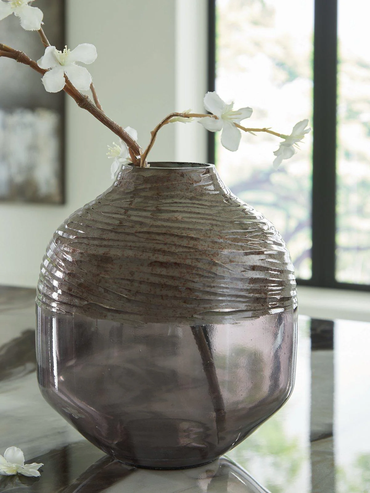 Harpwick Vase - Image 2