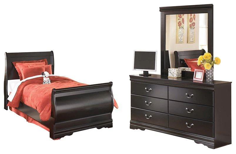 Huey Vineyard Bedroom Set - Image 10