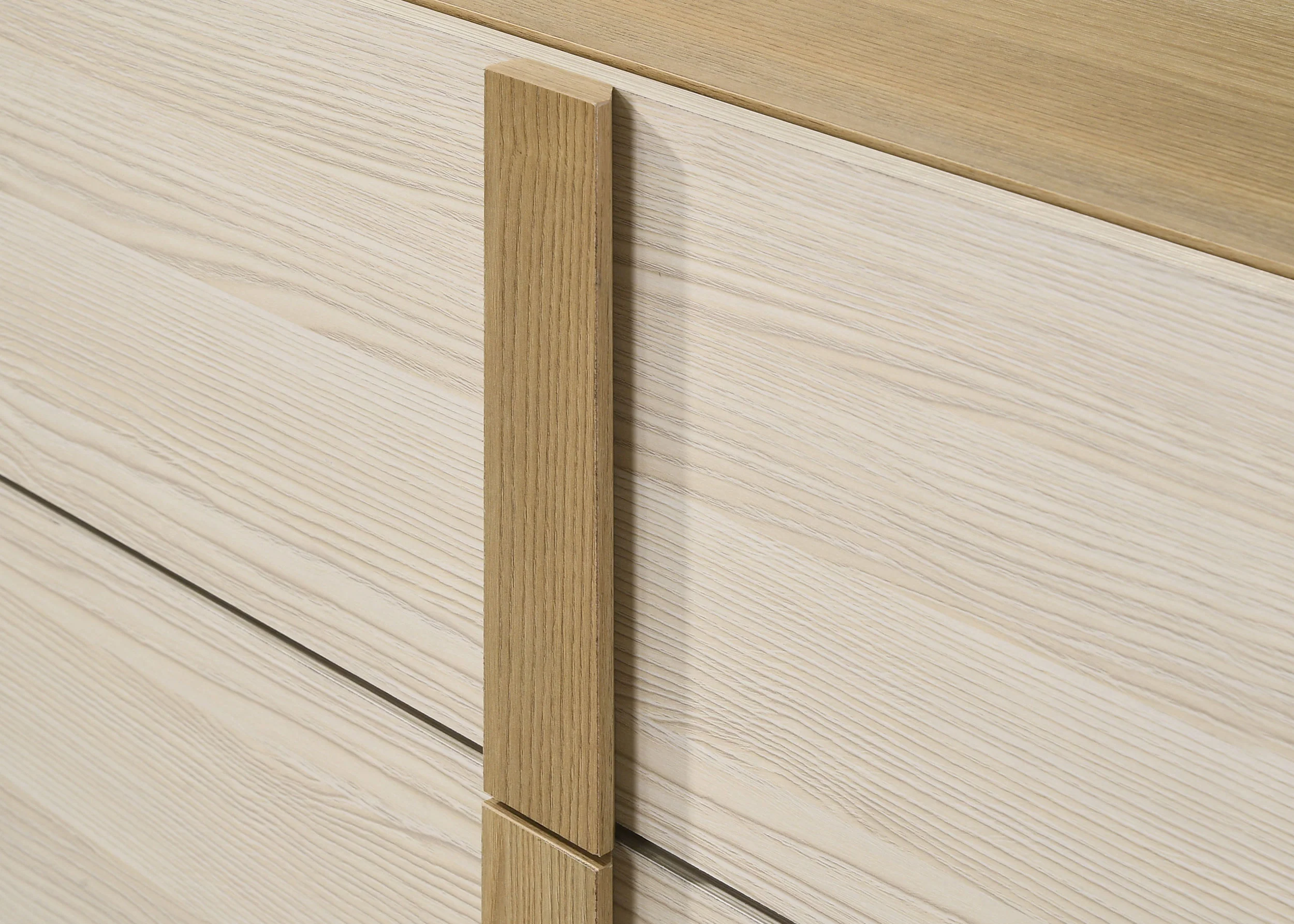 Hyland Dresser with Mirror - Image 10